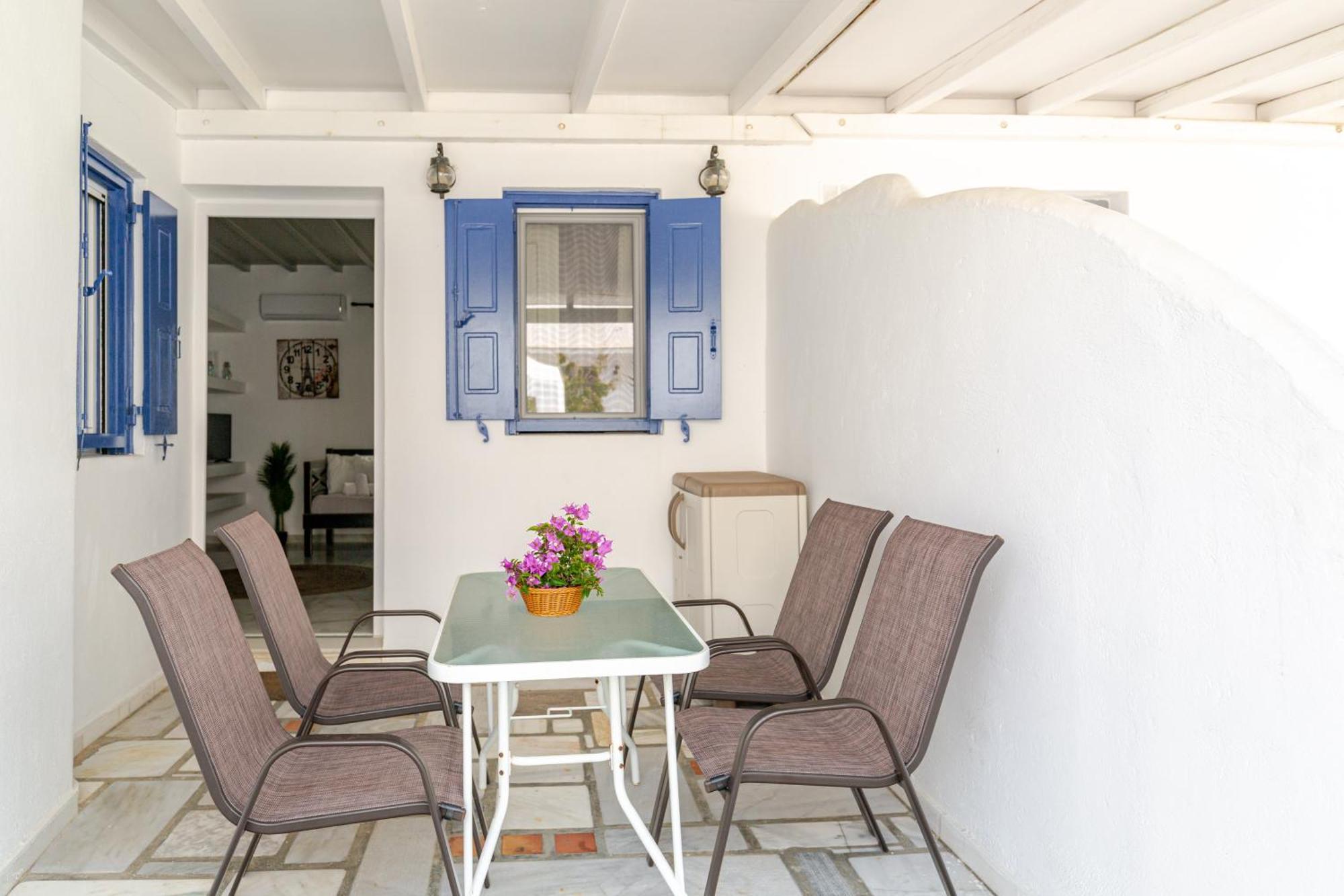 Elenitas Beach House In Ornos Esterno foto